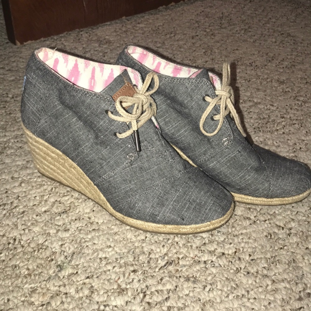 Toms Wedges